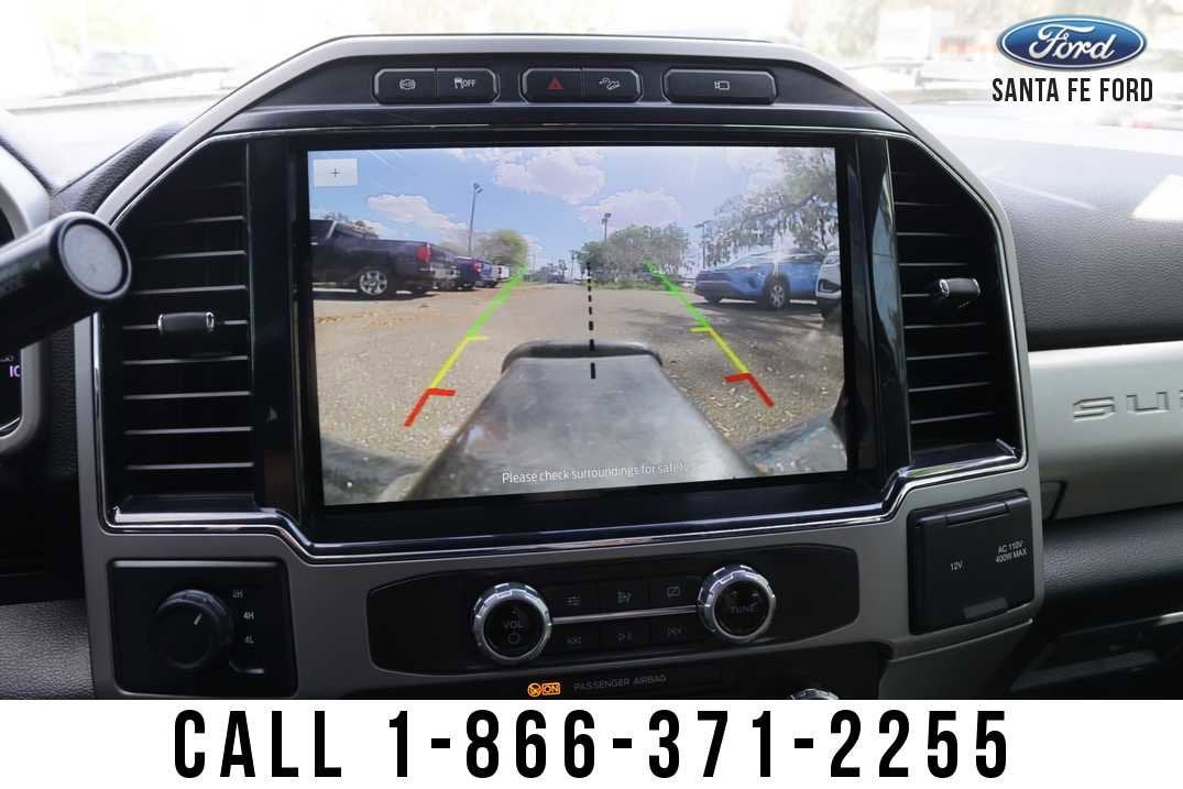 2022 Ford Super Duty F-350 DRW LARIAT