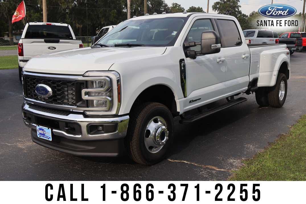 2026 Ford Super Duty F-350 DRW F-350® XLT