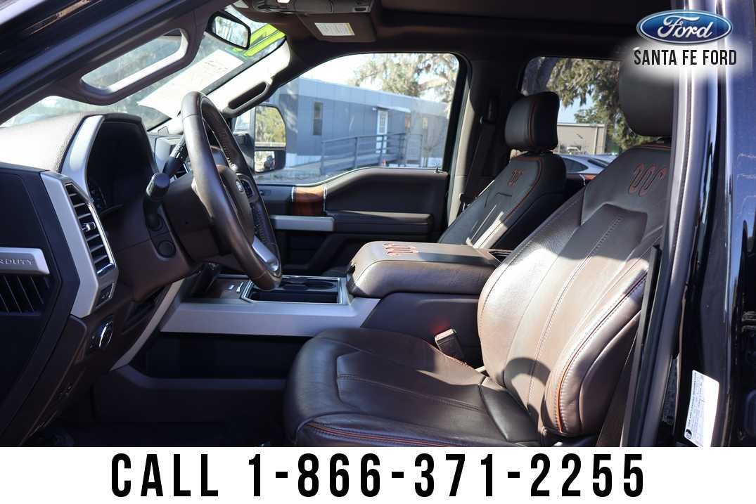 2017 Ford Super Duty F-350 DRW King Ranch