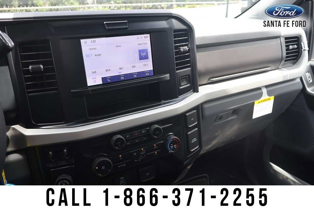 2026 Ford Super Duty F-250 SRW XLT