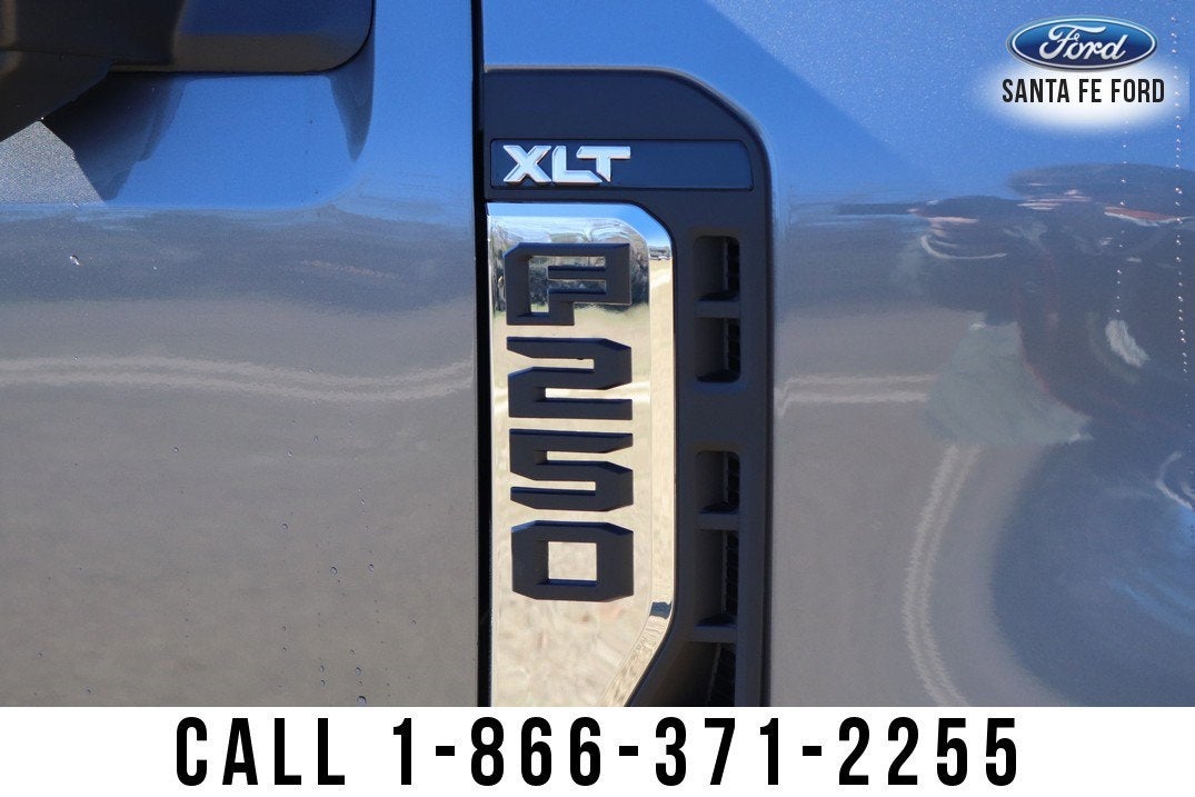 2025 Ford Super Duty F-250 SRW XLT