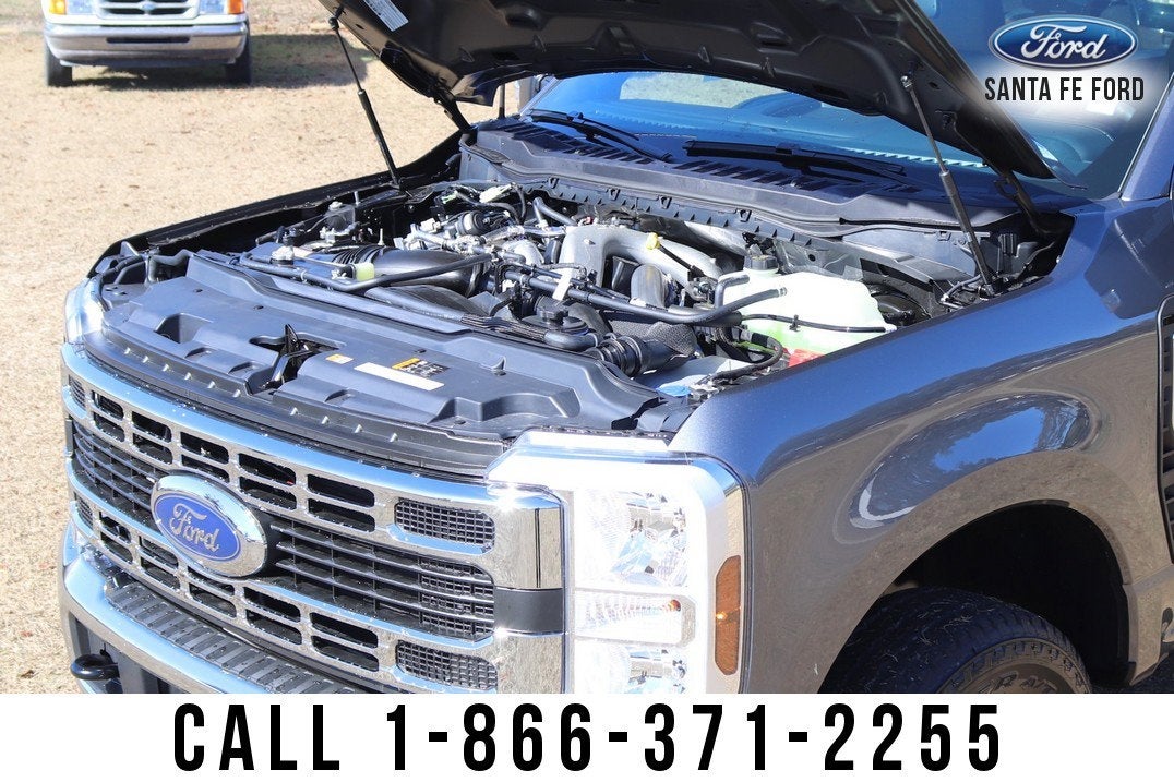 2025 Ford Super Duty F-250 SRW XLT