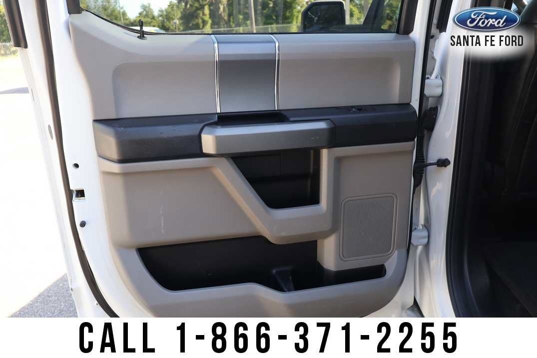 2017 Ford F-150 Platinum