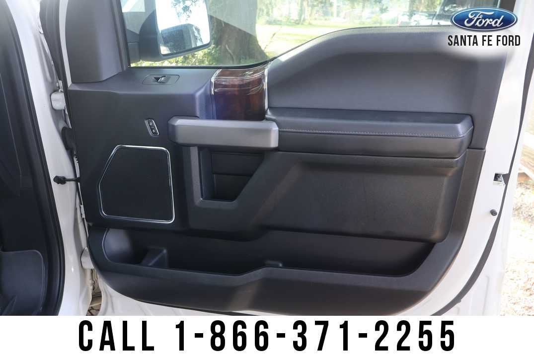 2017 Ford F-150 Platinum