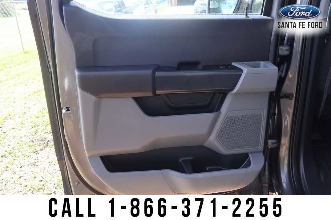 2023 Ford F-150 Base