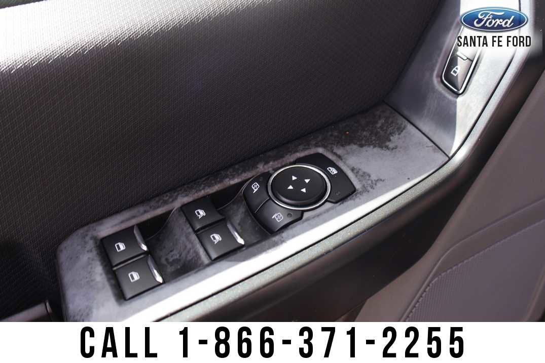 2023 Ford F-150 Base