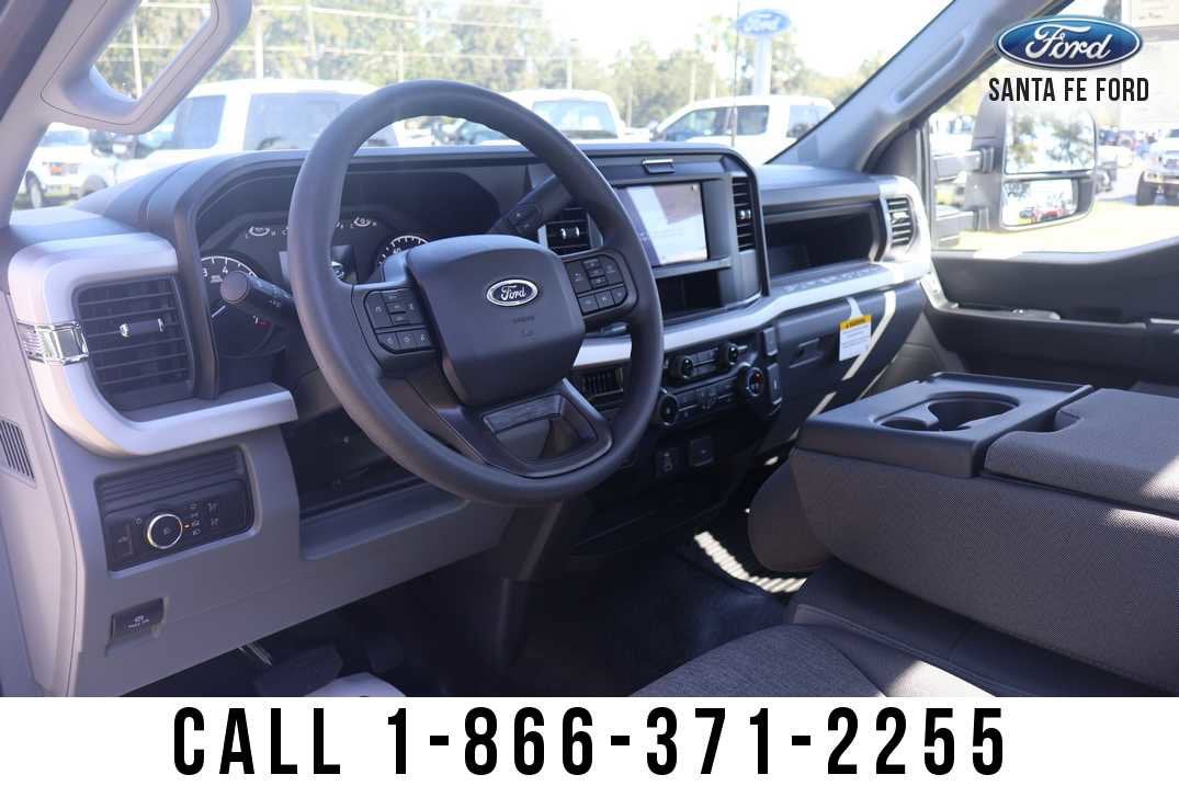 2026 Ford Super Duty F-350 SRW F-350® XL