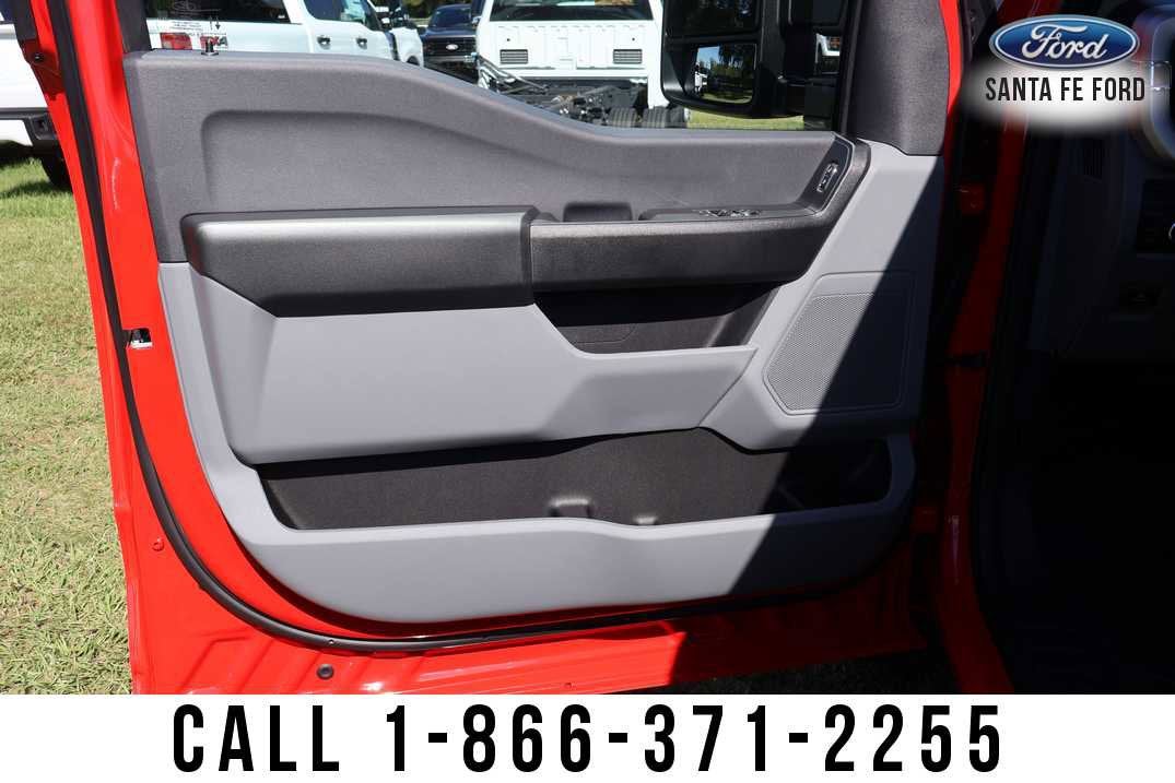 2026 Ford Super Duty F-350 SRW XL