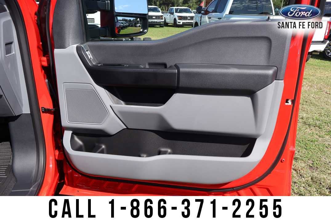 2026 Ford Super Duty F-350 SRW XL