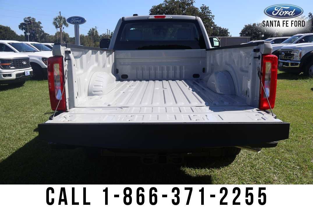 2026 Ford Super Duty F-350 SRW F-350® XL