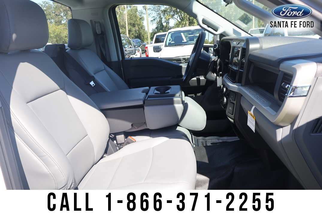 2026 Ford Super Duty F-350 SRW F-350® XL