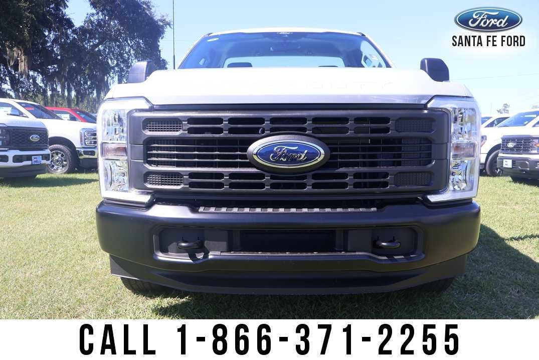 2026 Ford Super Duty F-350 SRW F-350® XL