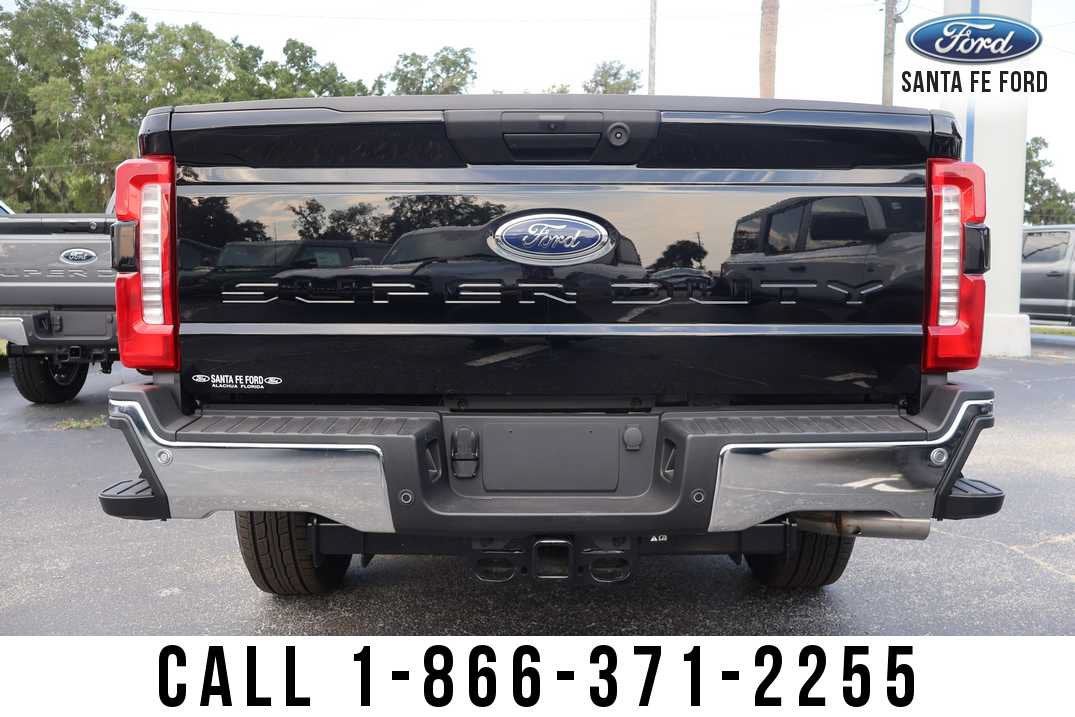 2026 Ford Super Duty F-350 SRW XLT
