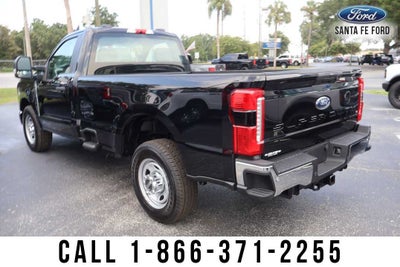 2026 Ford Super Duty F-350 SRW XLT