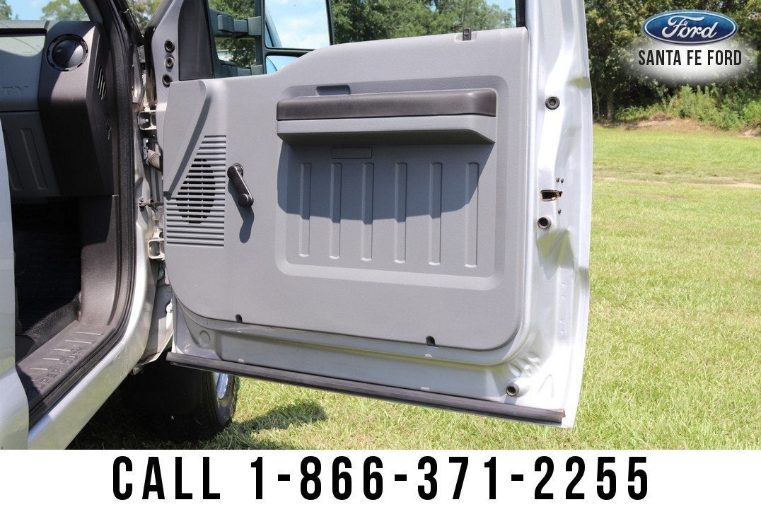 2012 Ford Super Duty F-350 SRW XL