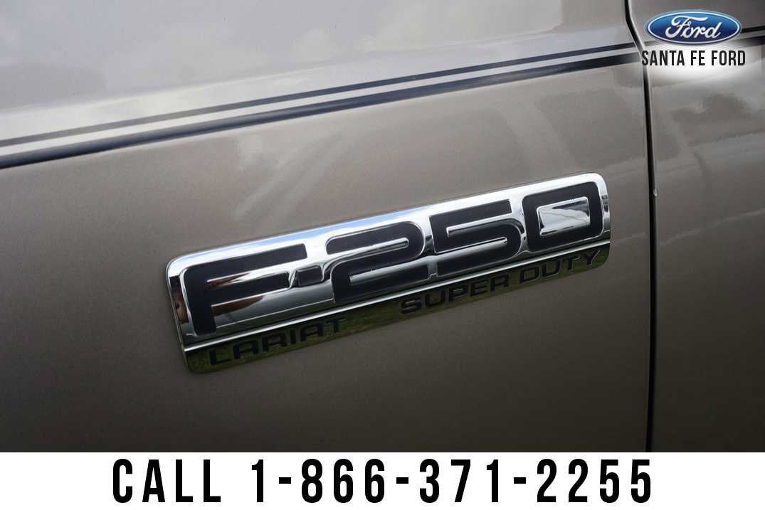 2006 Ford Super Duty F-250 Lariat
