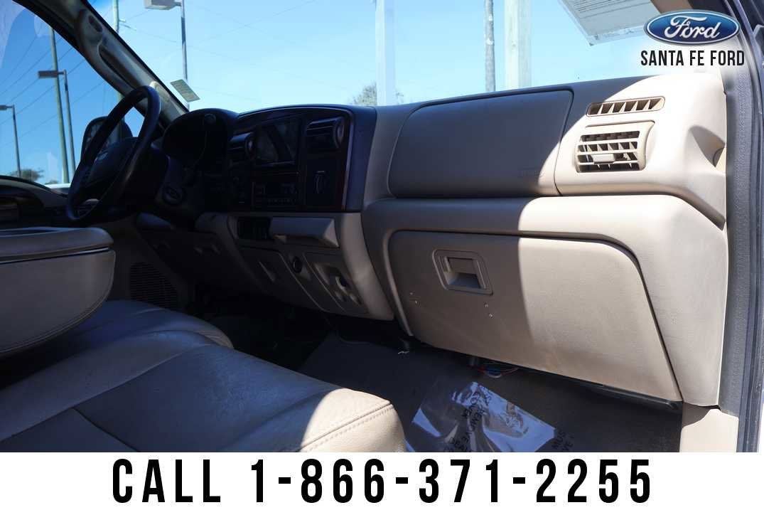 2006 Ford Super Duty F-250 Lariat