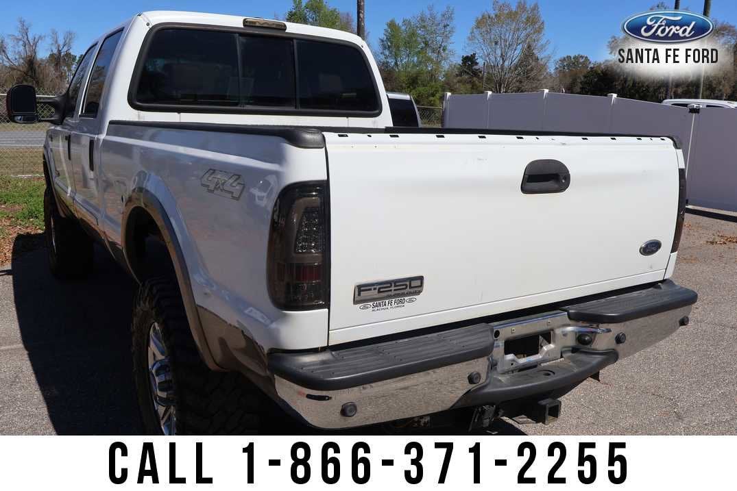 2006 Ford Super Duty F-250 Lariat