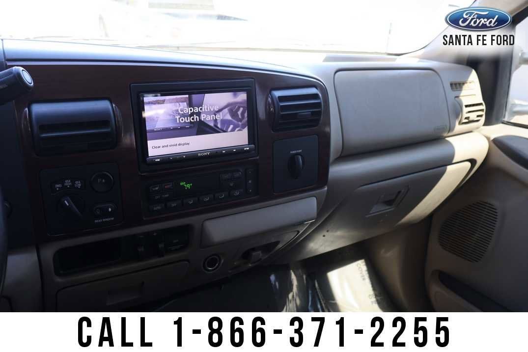 2006 Ford Super Duty F-250 Lariat