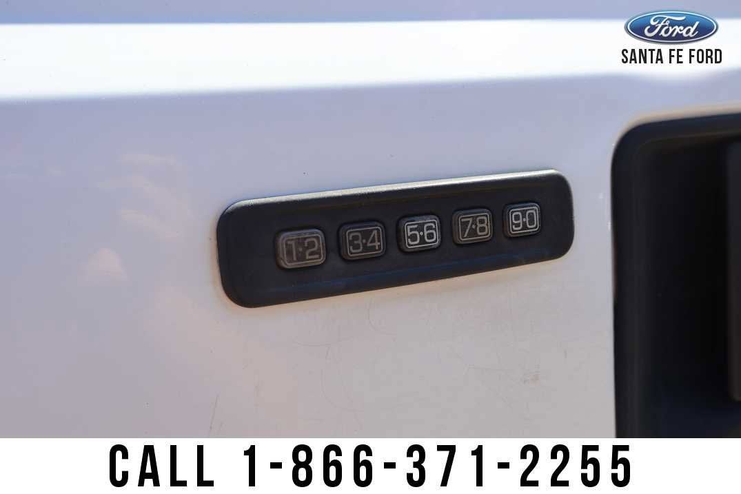 2006 Ford Super Duty F-250 Lariat
