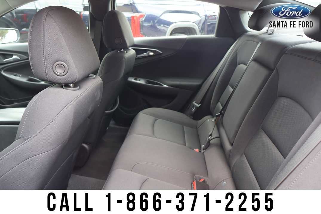 2025 Chevrolet Malibu LT