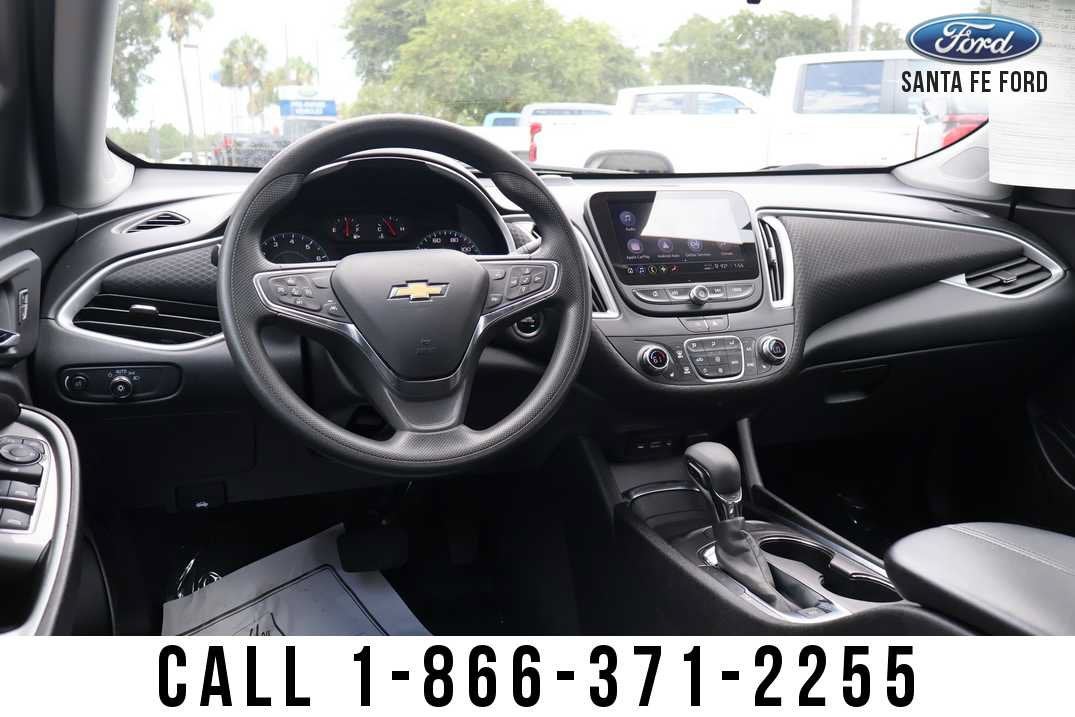 2025 Chevrolet Malibu LT