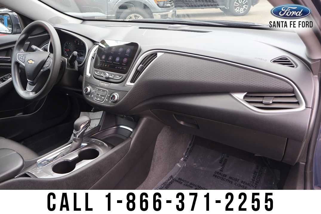 2025 Chevrolet Malibu LT