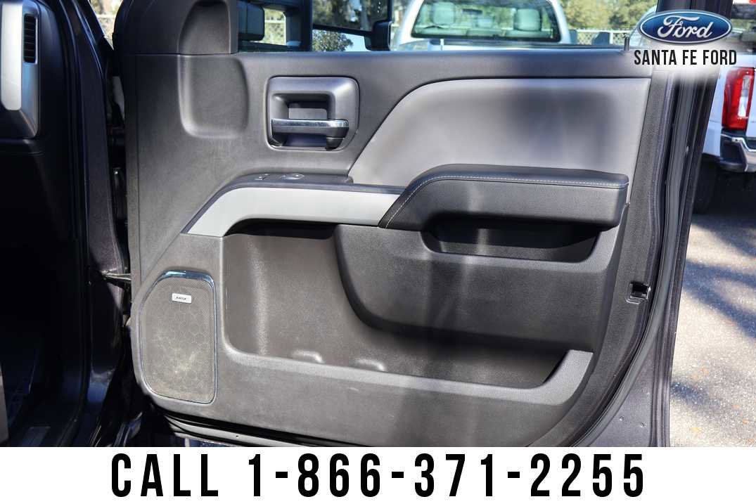 2015 Chevrolet Silverado 3500HD Built After Aug 14 LTZ