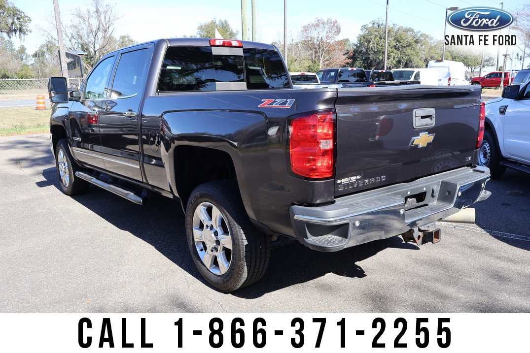 2015 Chevrolet Silverado 3500HD Built After Aug 14 LTZ
