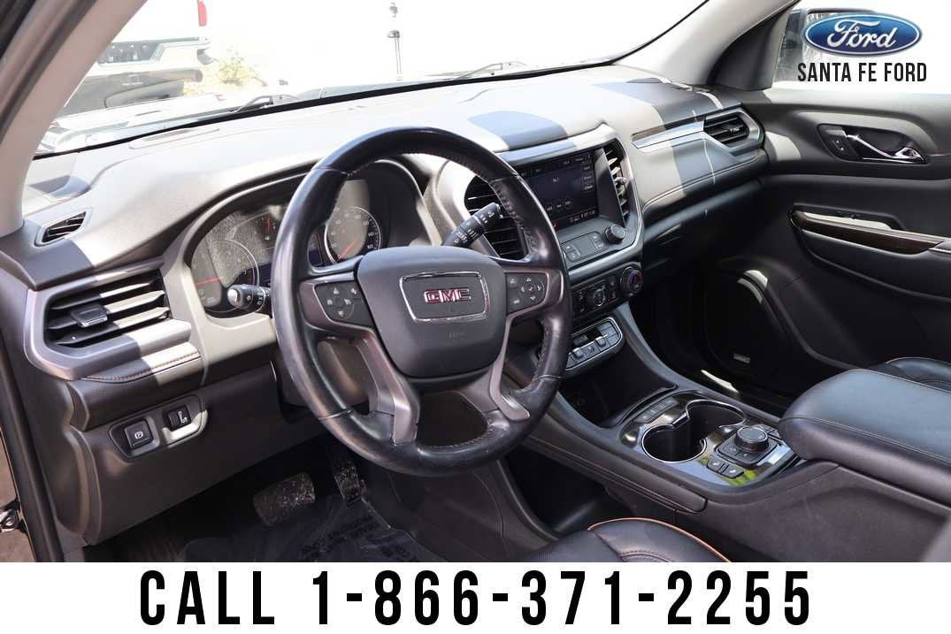 2020 GMC Acadia AT4