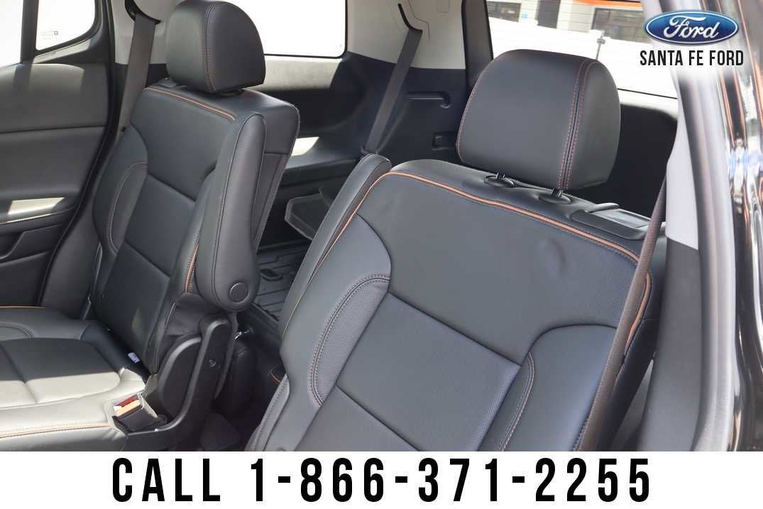 2020 GMC Acadia AT4