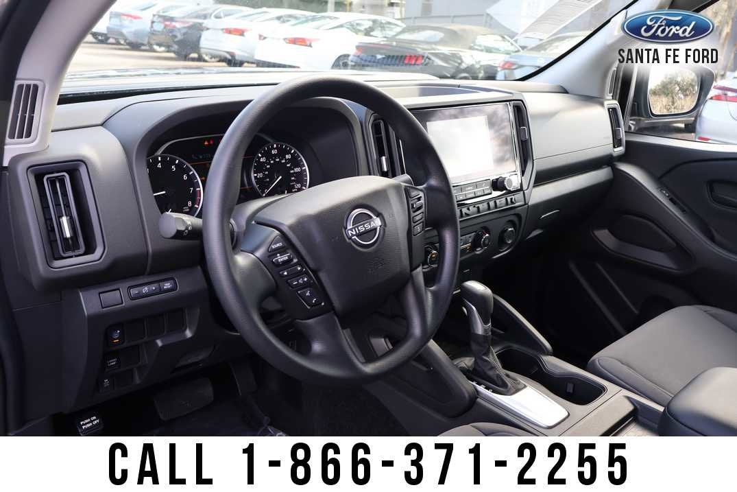 2025 Nissan Frontier S