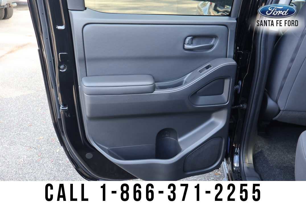 2025 Nissan Frontier S