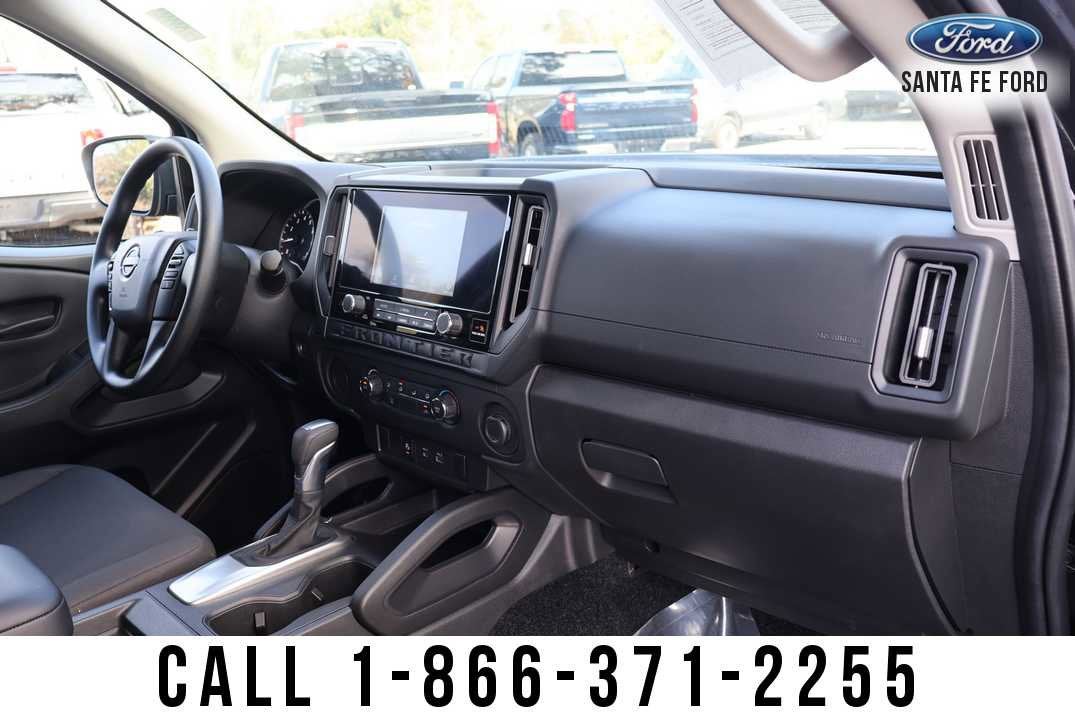 2025 Nissan Frontier S