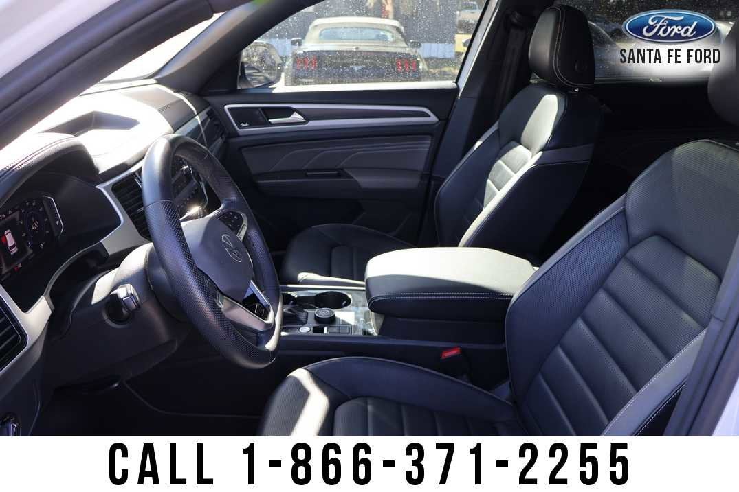 2023 Volkswagen Atlas Cross Sport 3.6L V6 SEL Premium R-Line