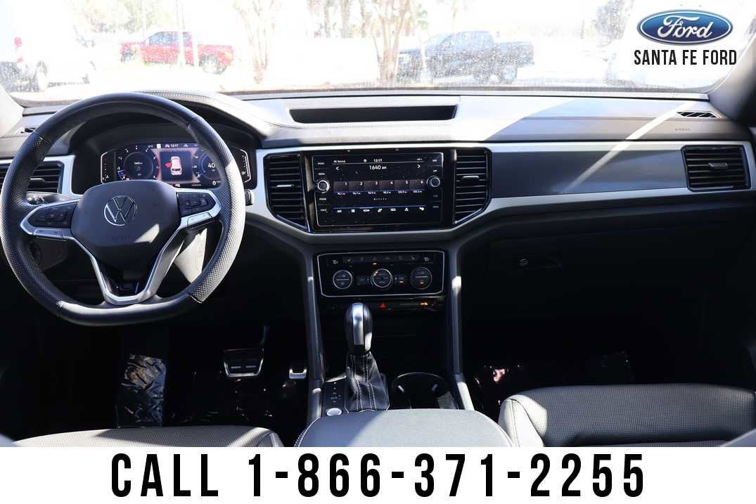 2023 Volkswagen Atlas Cross Sport 3.6L V6 SEL Premium R-Line