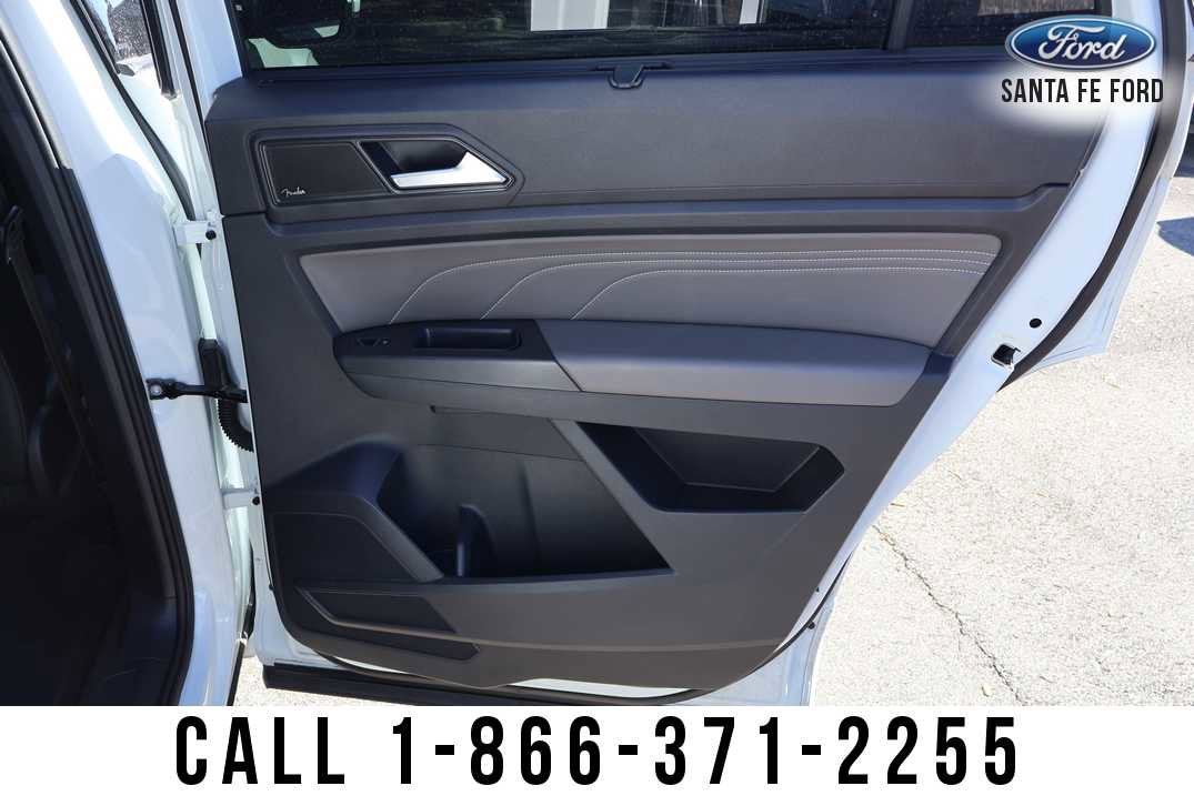 2023 Volkswagen Atlas Cross Sport 3.6L V6 SEL Premium R-Line