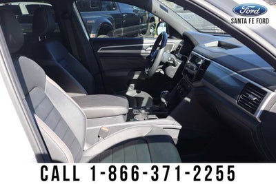 2023 Volkswagen Atlas Cross Sport 3.6L V6 SEL Premium R-Line