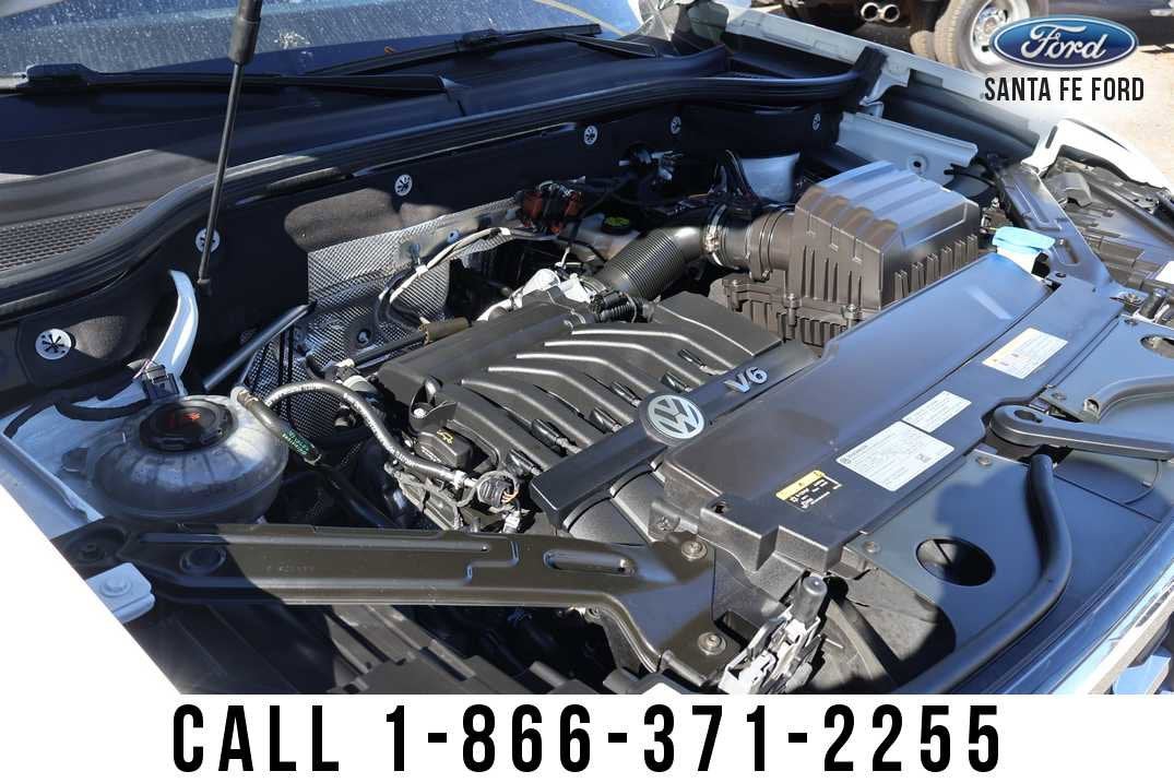 2023 Volkswagen Atlas Cross Sport 3.6L V6 SEL Premium R-Line