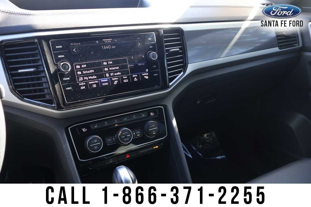 2023 Volkswagen Atlas Cross Sport 3.6L V6 SEL Premium R-Line