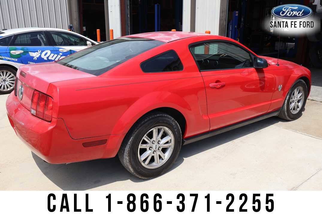 2009 Ford Mustang Base