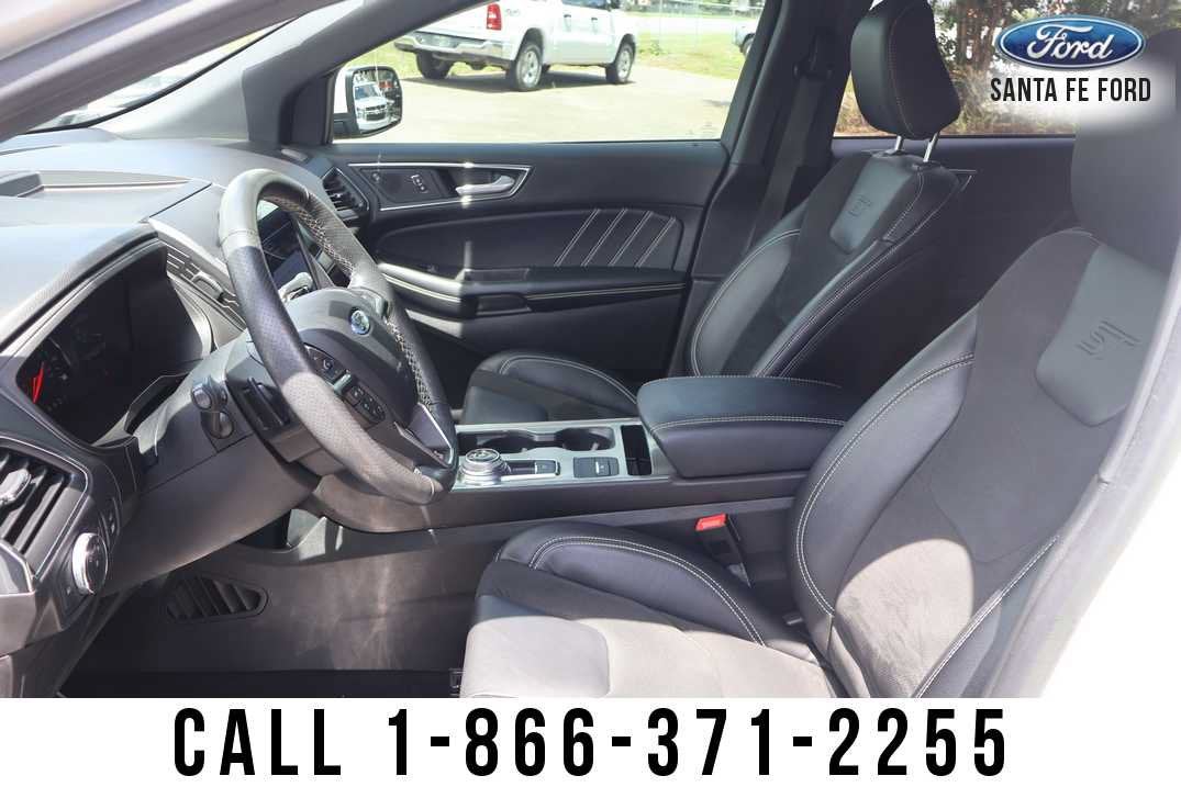 2022 Ford Edge ST