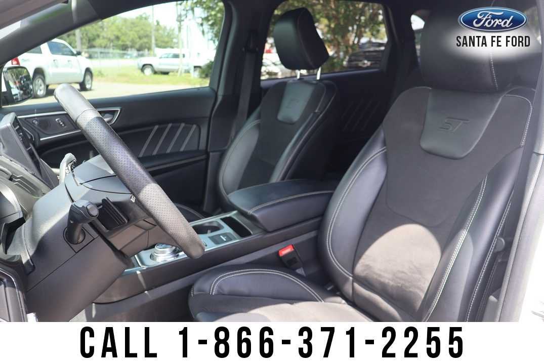 2022 Ford Edge ST
