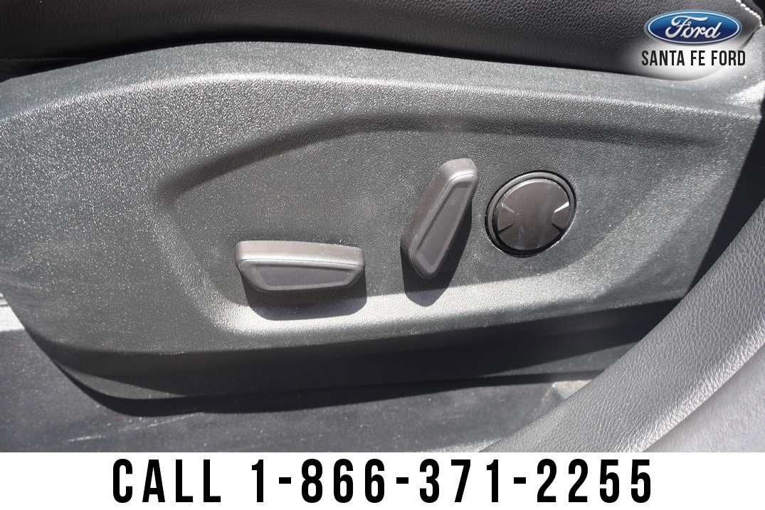 2022 Ford Edge ST