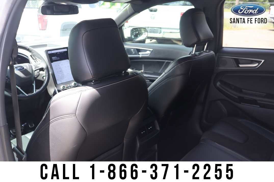2022 Ford Edge ST