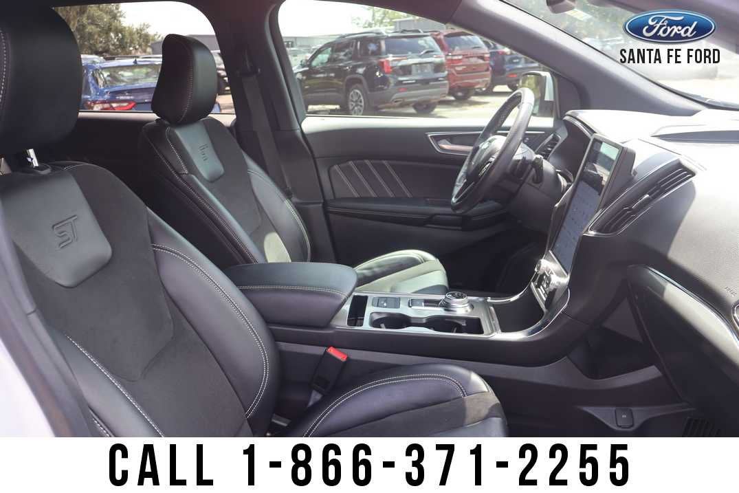 2022 Ford Edge ST