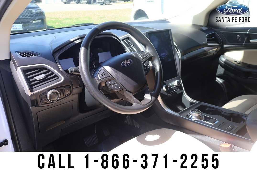 2024 Ford Edge SE