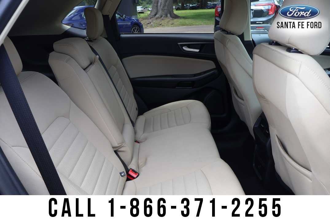 2024 Ford Edge SE