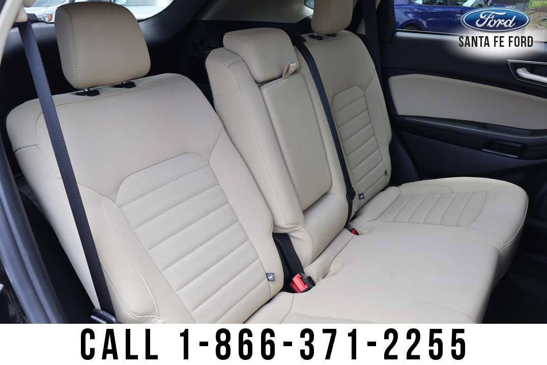 2024 Ford Edge SE