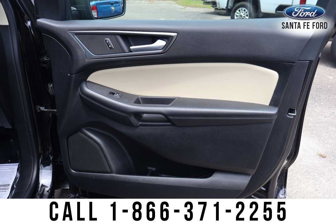 2024 Ford Edge SE